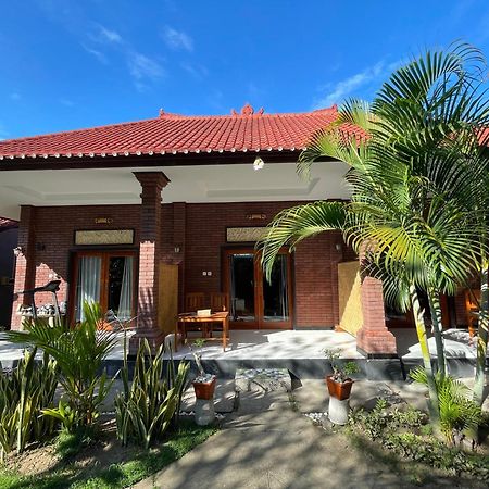 Tebu Menjangan Homestay Banyuwedang Buitenkant foto