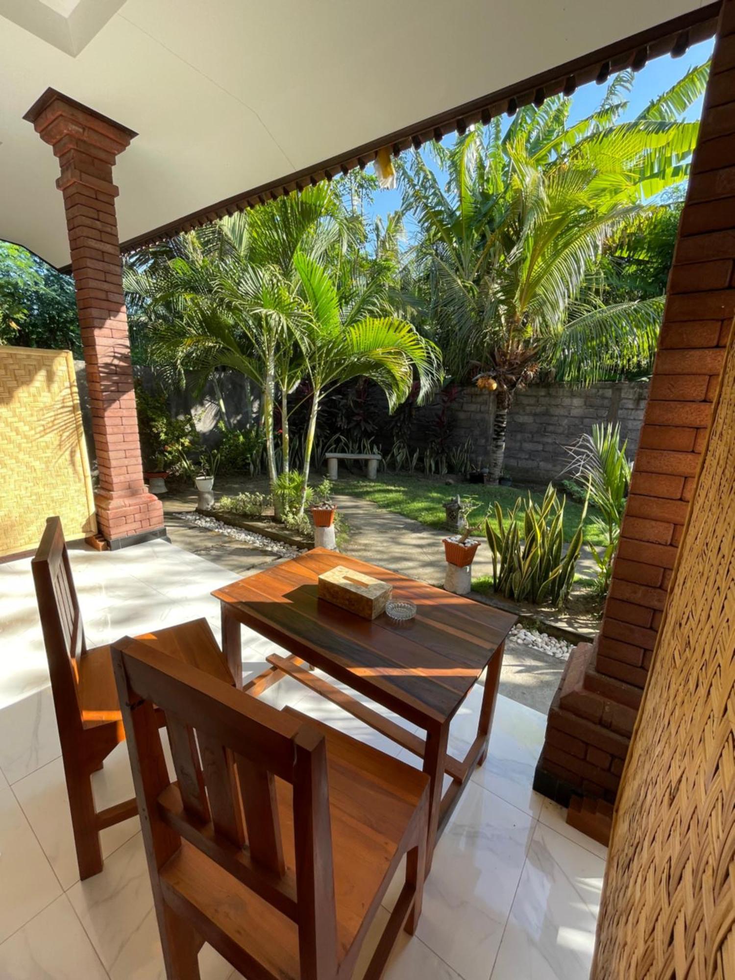 Tebu Menjangan Homestay Banyuwedang Buitenkant foto