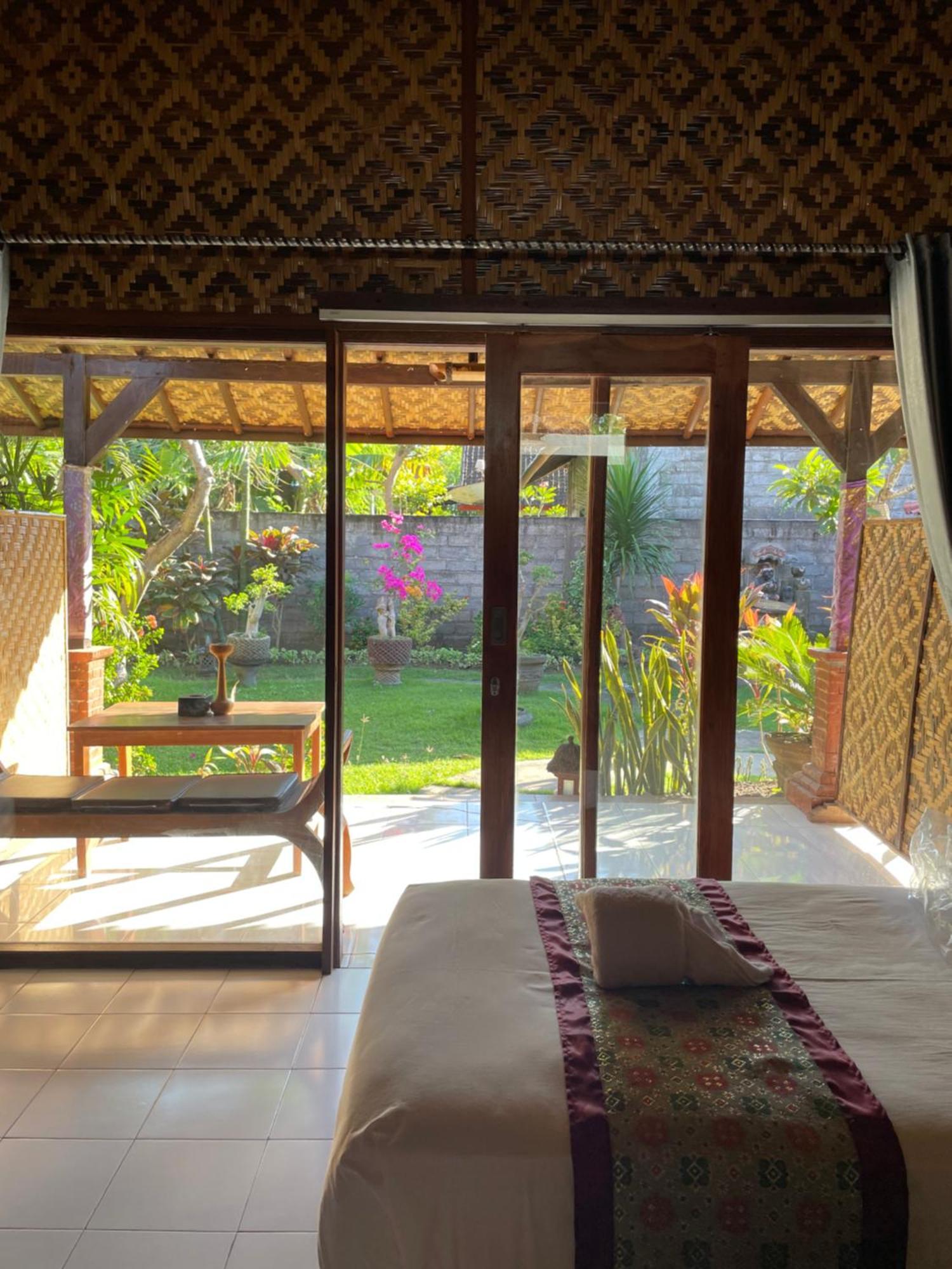 Tebu Menjangan Homestay Banyuwedang Buitenkant foto