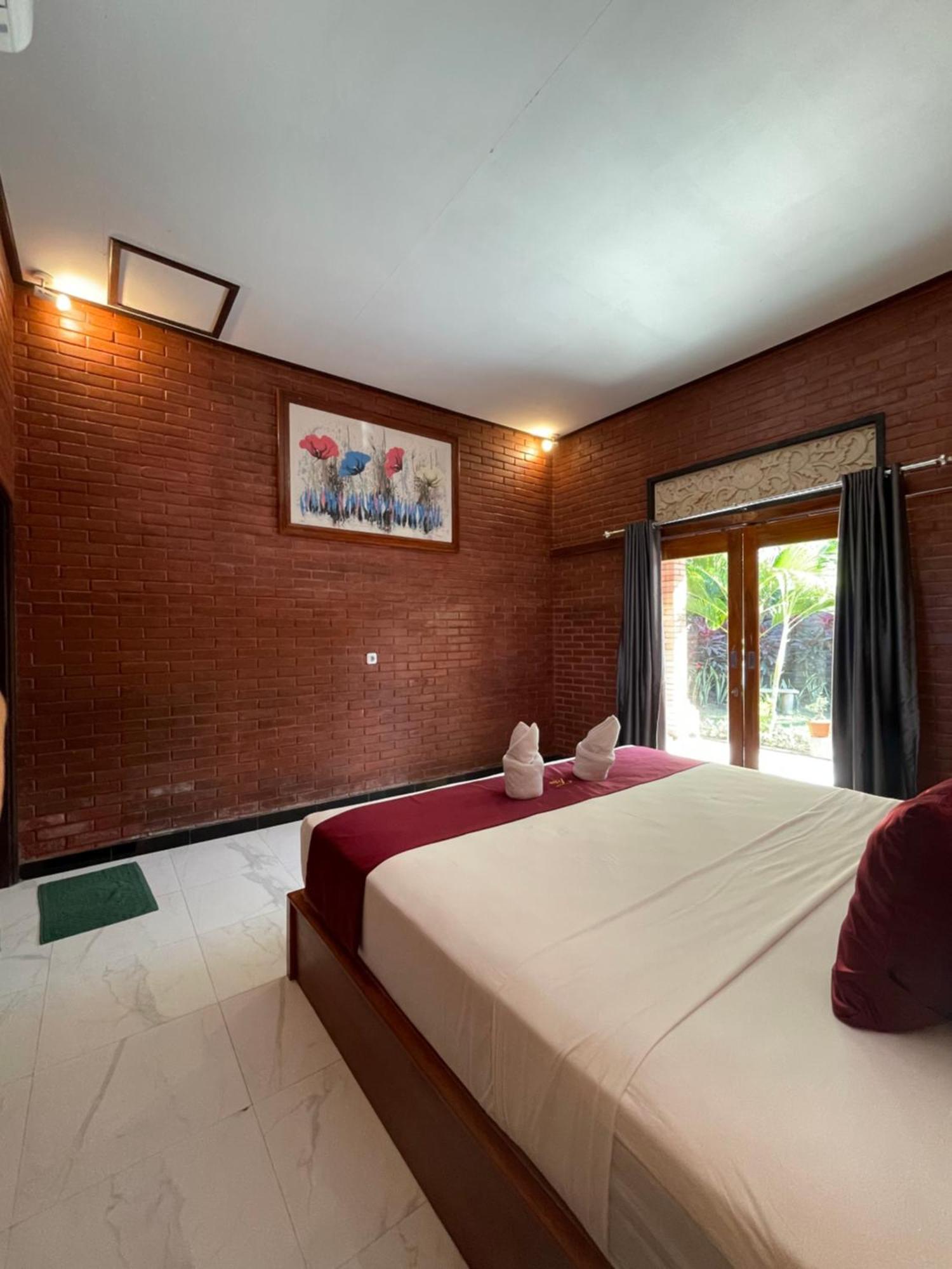 Tebu Menjangan Homestay Banyuwedang Buitenkant foto